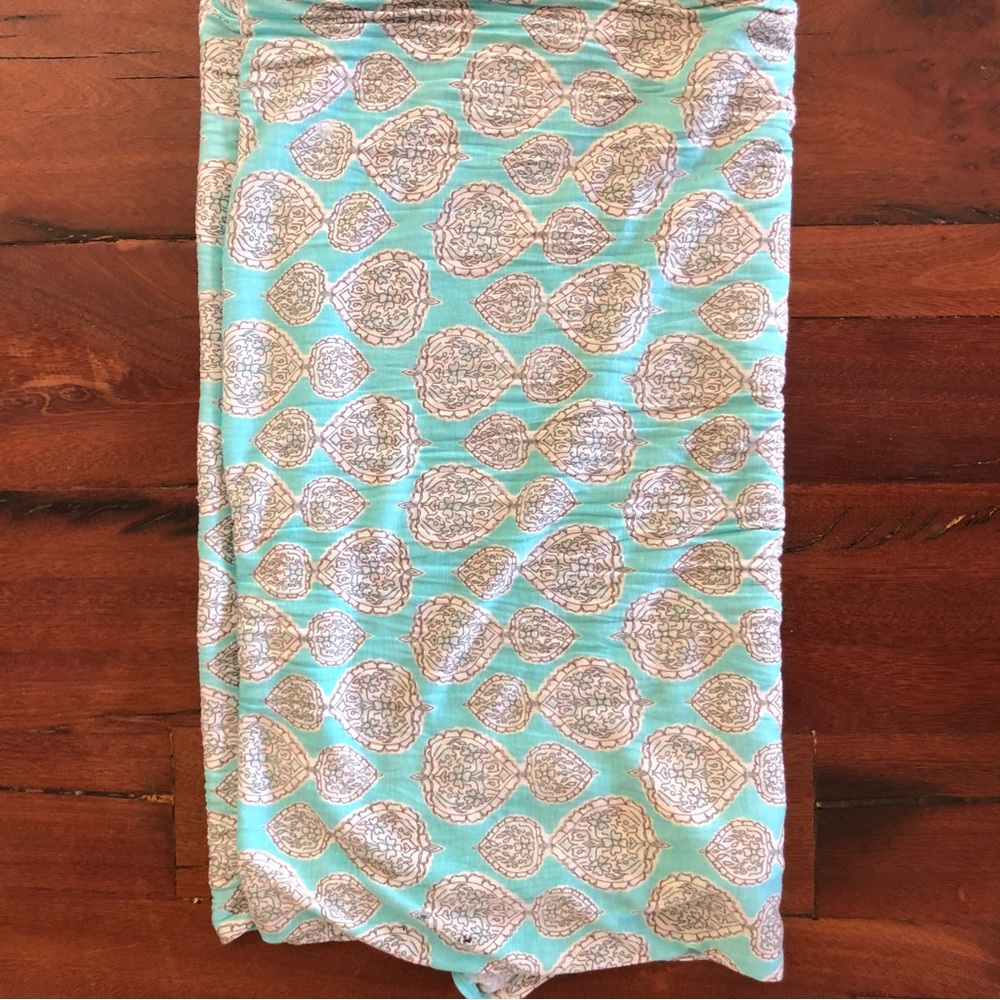 Patterned scarf